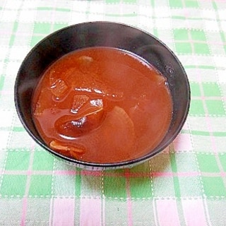 大根と椎茸のお味噌汁(赤だし)